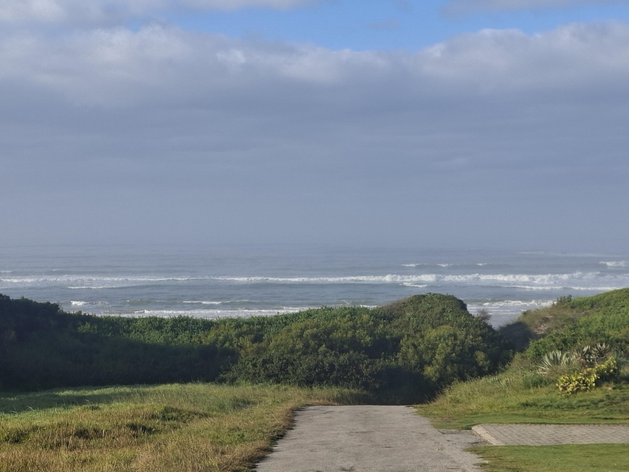 4 Bedroom Property for Sale in Paradise Beach Eastern Cape